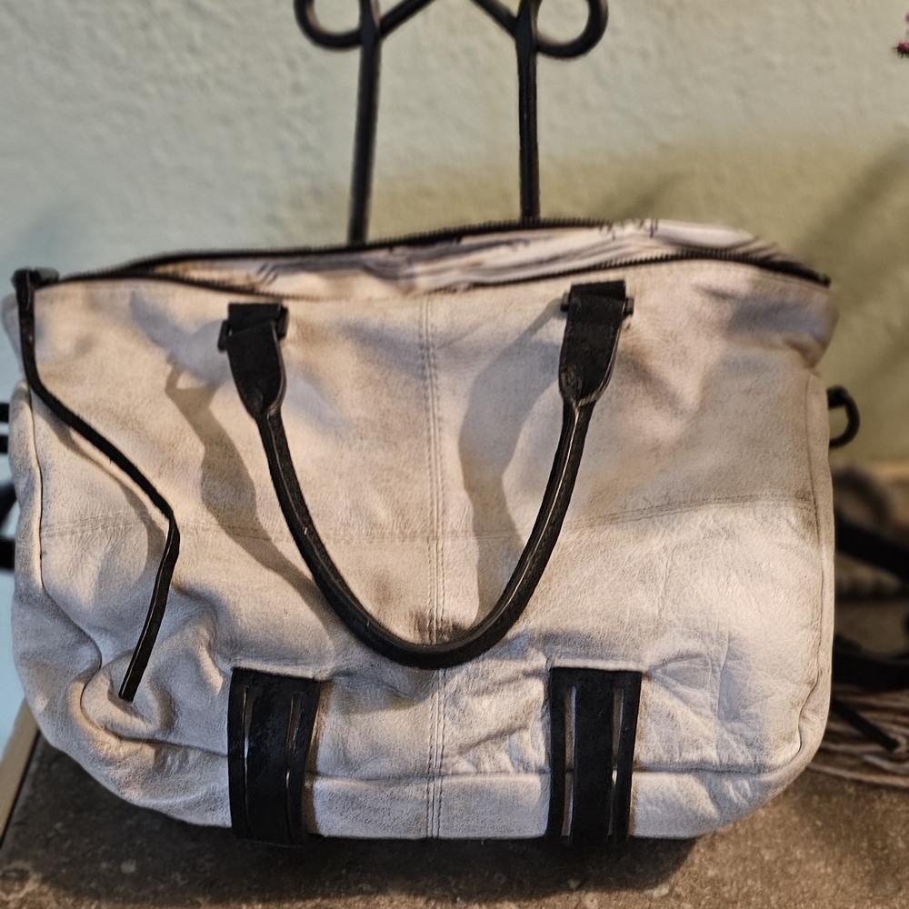 She+Lo Next Chapter Satchel - Picture 5 of 5